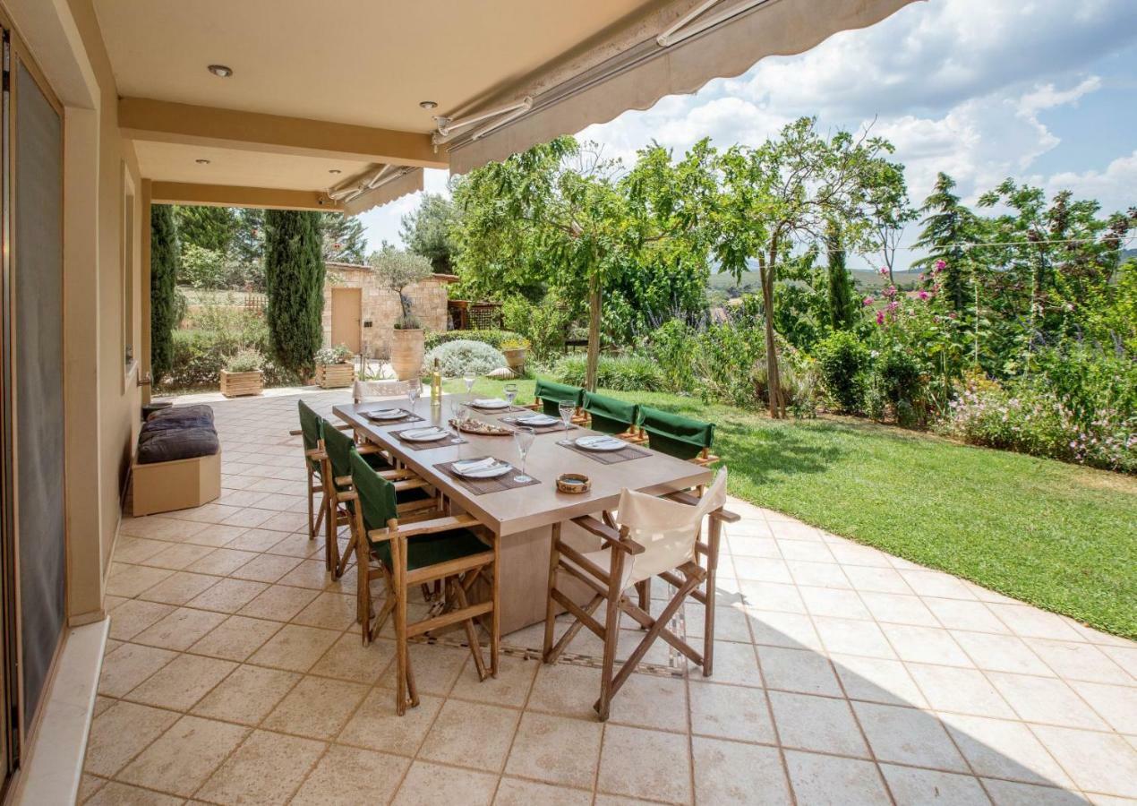 Family Getaway In Marathon By Ghh Villa Eksteriør billede
